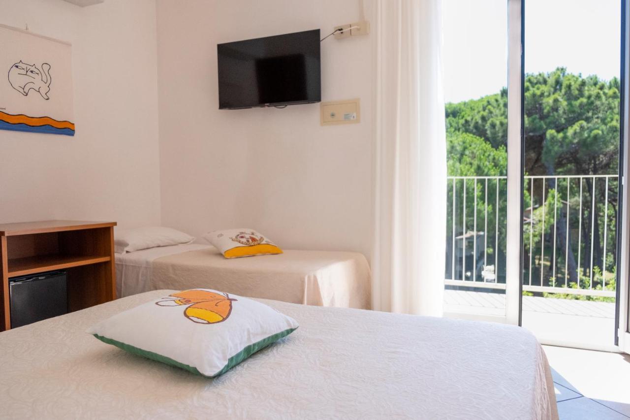 Hotel Orsa Maggiore Milano Marittima Exterior foto